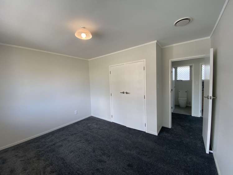 1/55 Fruitvale Road New Lynn_7