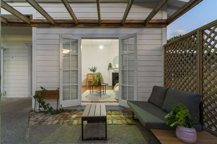 3 Queen Mary Avenue New Lynn_1