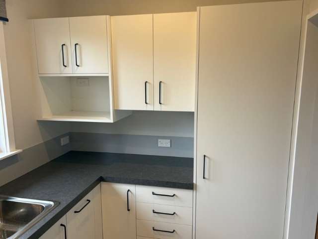 18 Rhodes Street 11293_4