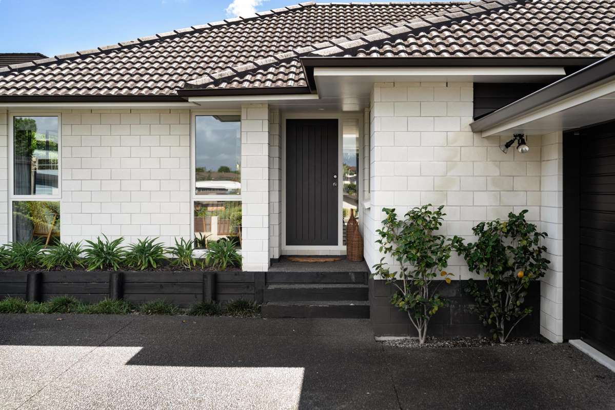 55 Inverness Drive_3