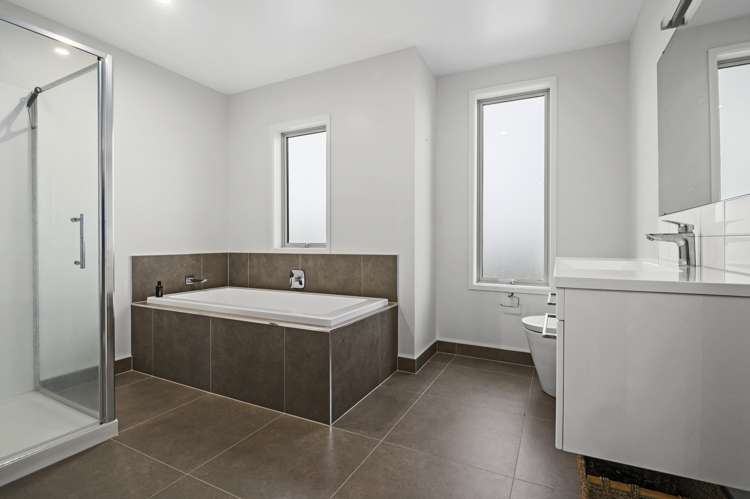 140 Seventh View Avenue Beachlands_6