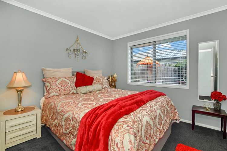 23 Royal Crescent Papamoa_16