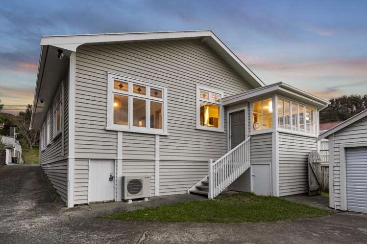 4 Collier Avenue Karori_21