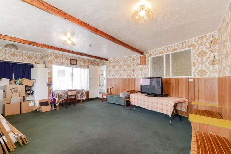 6 Konini Crescent Pirimai_15