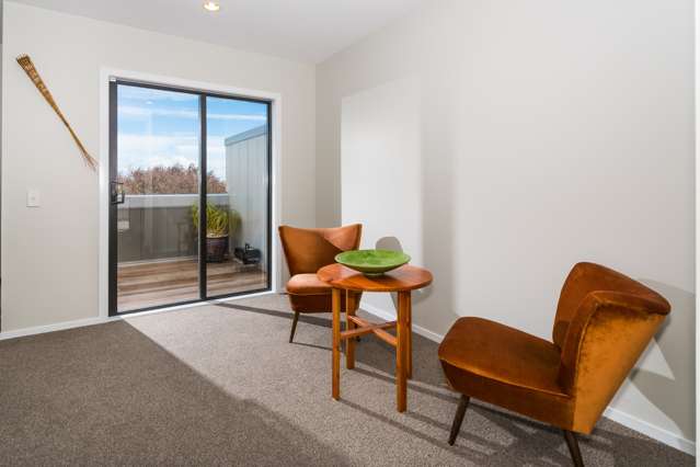 22/17 Georgia Terrace Albany_4