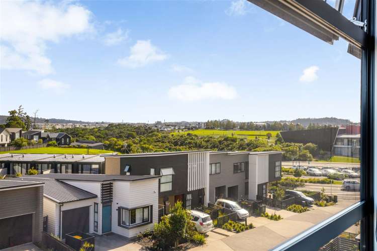 8 Raranga Lane Hobsonville_23