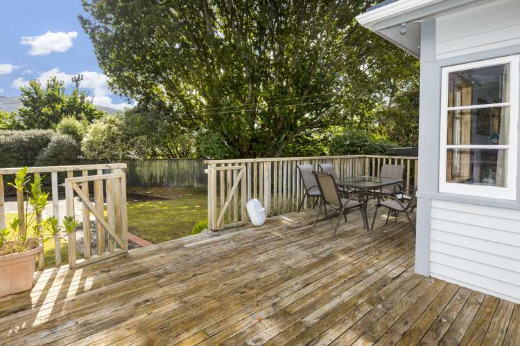 96 Heretaunga Square Silverstream_14