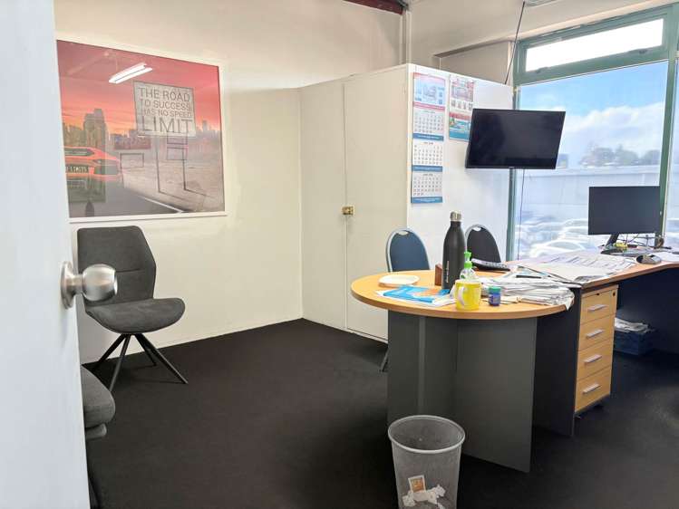 Unit 2/4 Freeman Way Manukau_4