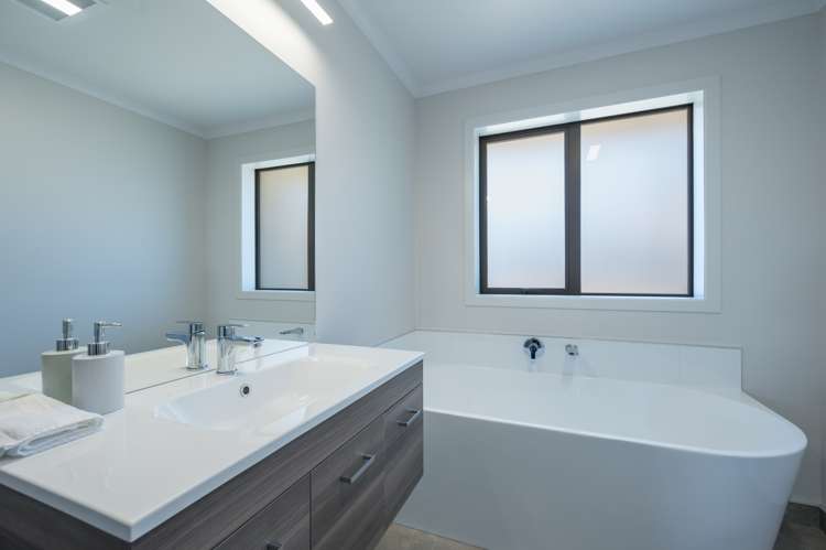 3 Lampton Street Richmond_17