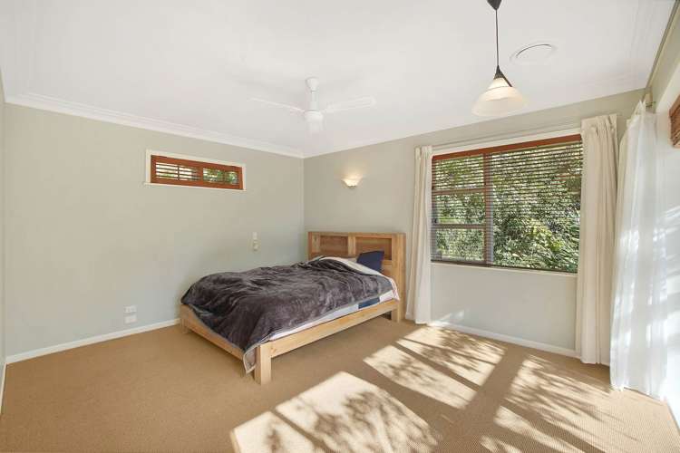 209 Lake Road Belmont_11