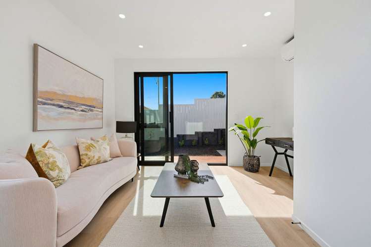 Lot 5/137 Moore Street Hillcrest_20