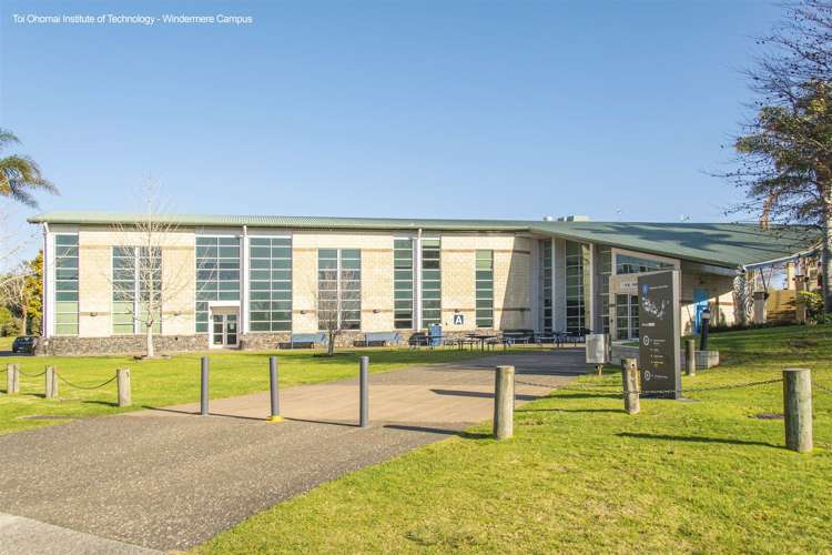 112 Windermere Drive Poike_17