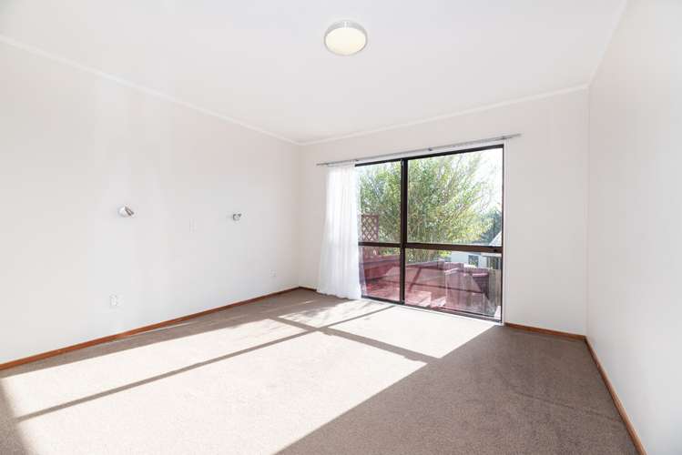 66d Woodglen Road Glen Eden_11