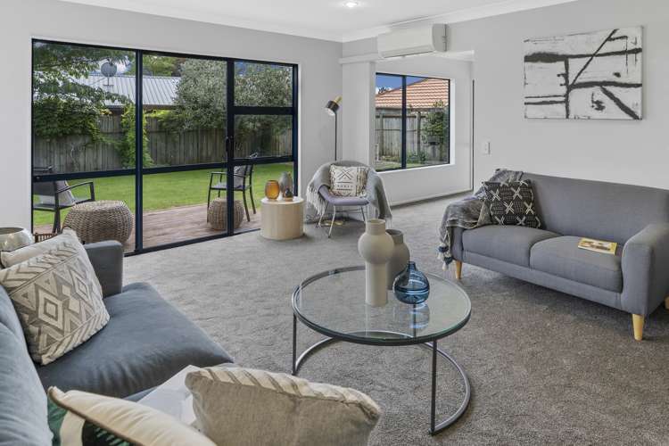 23 Maple Crescent Richmond_6