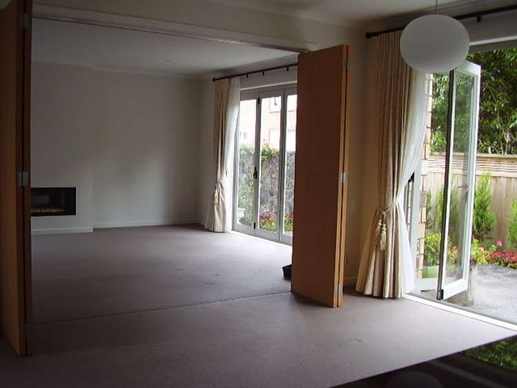 24 Cornwall Park Avenue Epsom_8