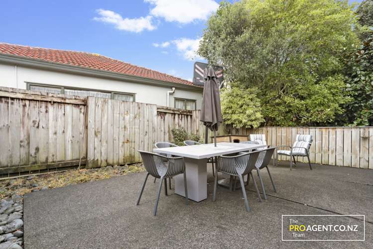 3 Skybird Place Glen Eden_18