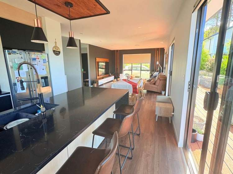 27 Bella Vista Drive Gulf Harbour_1