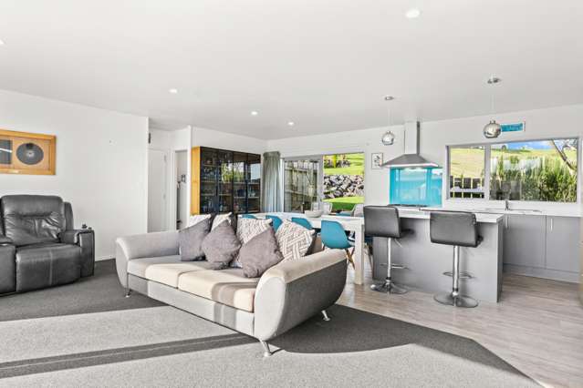 207 Thelma Road North Mangawhai Heads_4