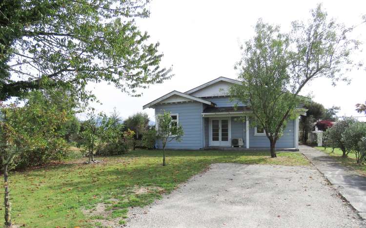 74 Church Street Reefton_23