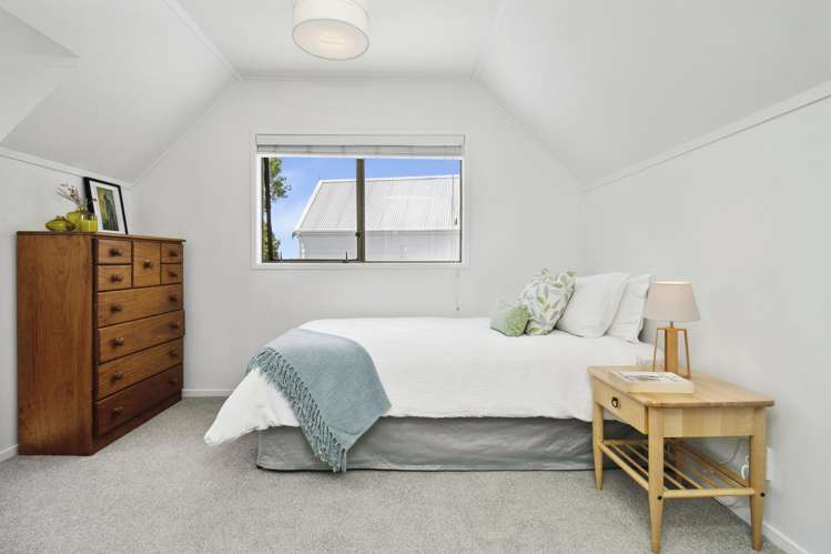 2/208 Rangatira Road Beach Haven_21