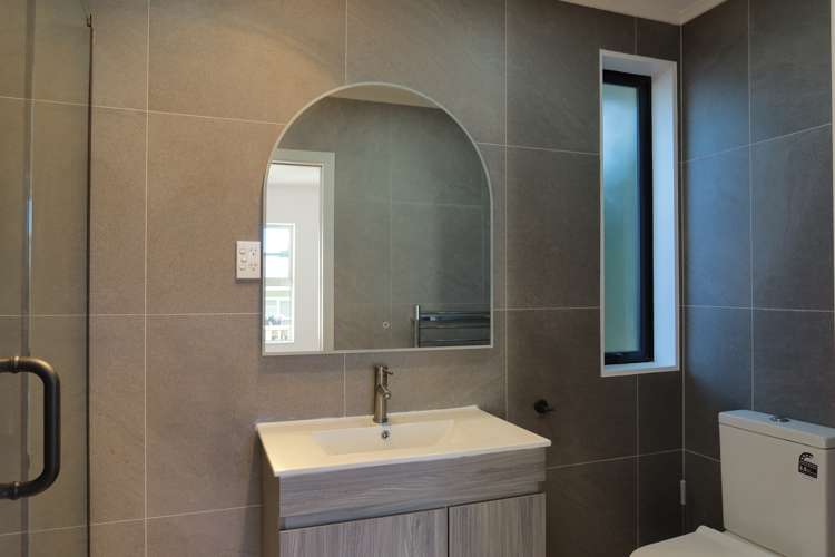 22 Howard Hunter Avenue St Johns_12