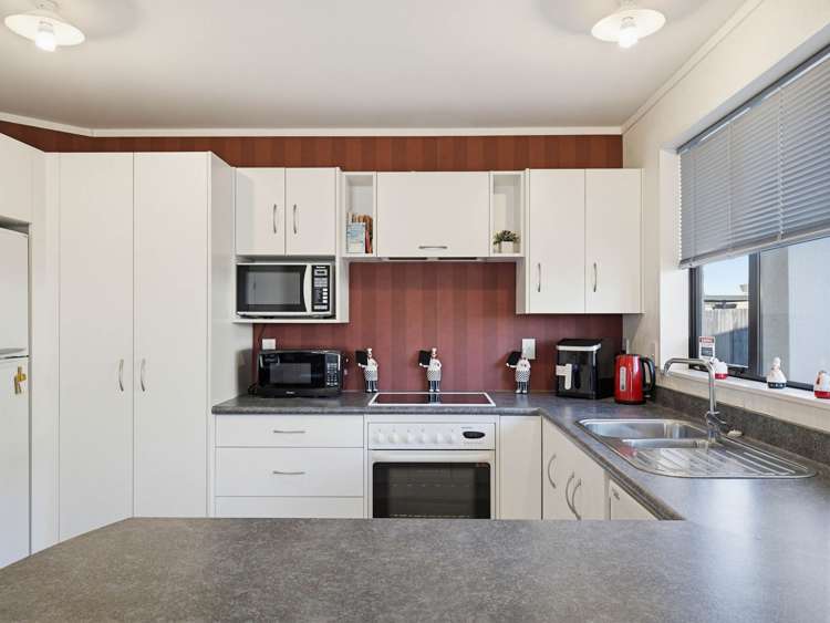 47 Meridian Grove Kelvin Grove_22