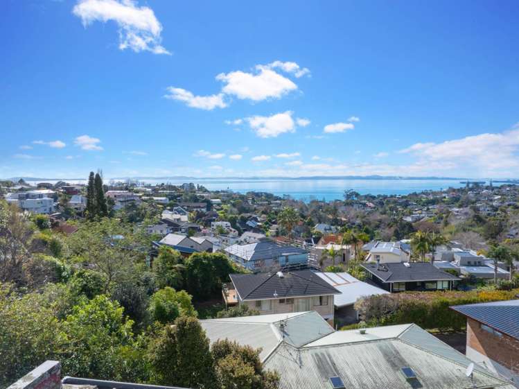 2/14 Haseler Crescent Howick_6