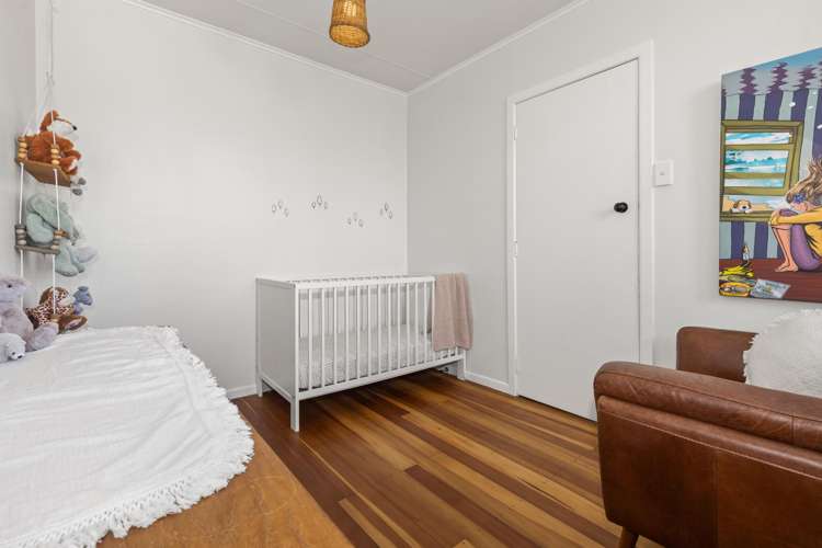 21B Jeep Road Raumati South_11