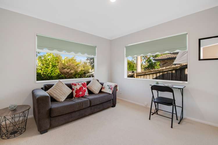 25 Chesterfield Way Orewa_15