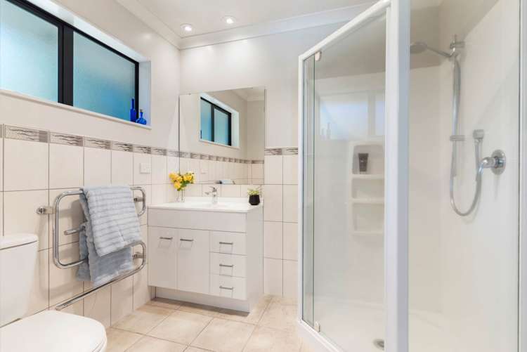 3 Glencairn Place Buckland_16