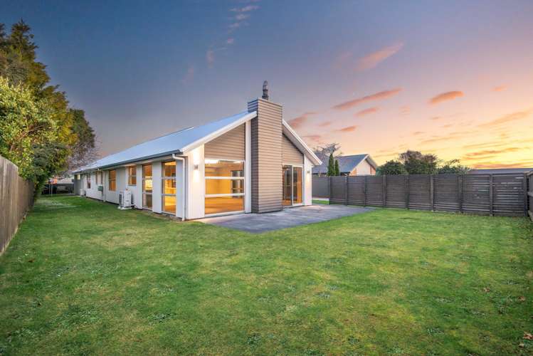 10 William James Close Mosgiel_9
