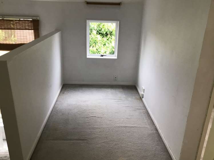 1a Ferryhill Road Epsom_5