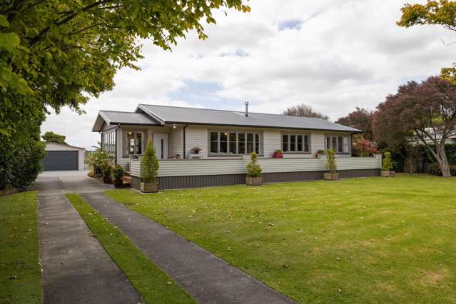 Character living with contemporary comfort