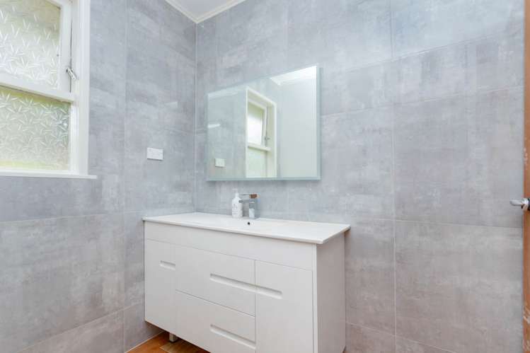 8 Pendlebury Street Green Bay_5