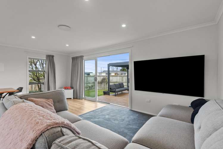 59 Sherwill Street East_5