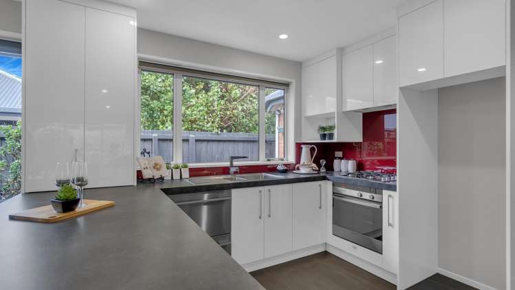 42 Rempstone Drive_3