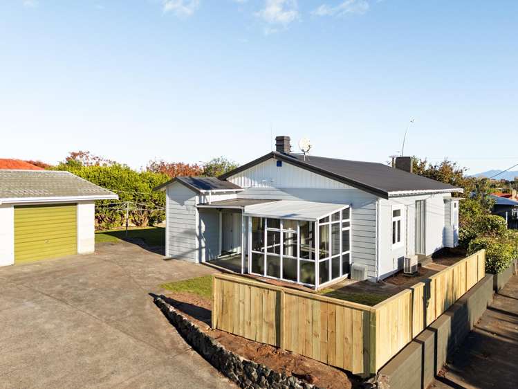 105 Forest Lake Road_2