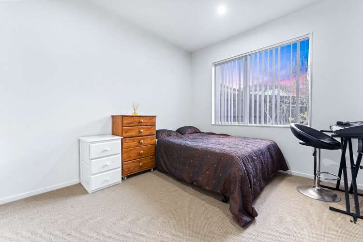 7 Rohi Place Flat Bush_14