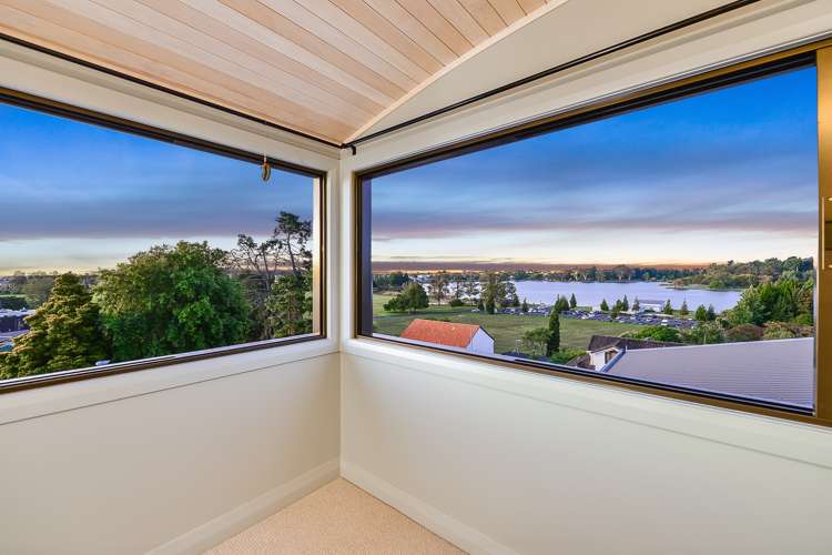 145 Lake Crescent Hamilton Lake_15