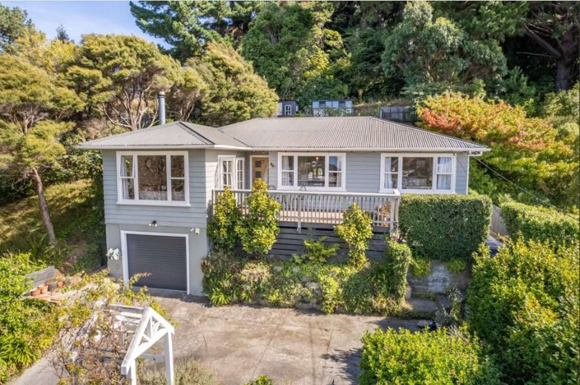 121 Wainuiomata Road Wainuiomata_0