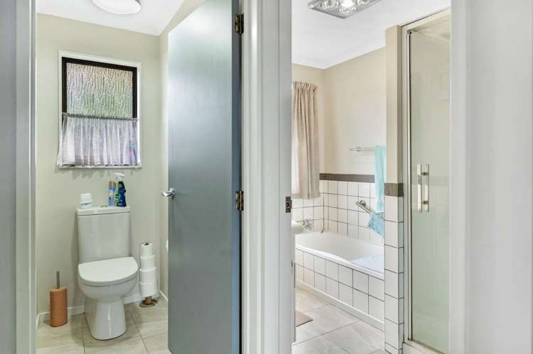 8 Parkdale Drive Aramoho_16