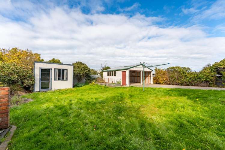 6 Aviemore Street Glenwood_13