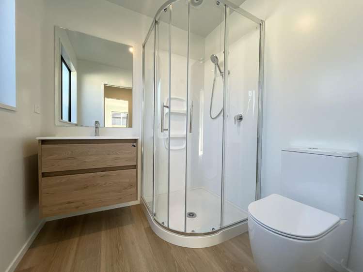 18 Rita Angus Road 10145_13