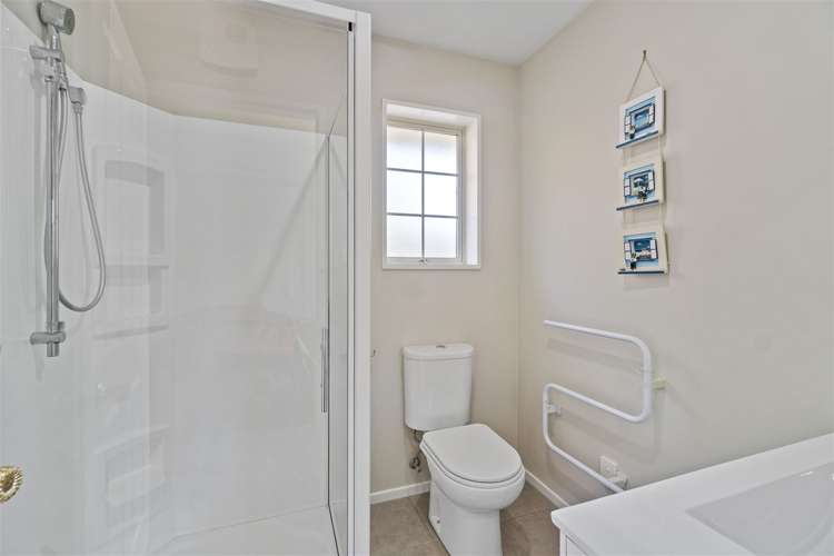 441 Main South Road Hornby_9