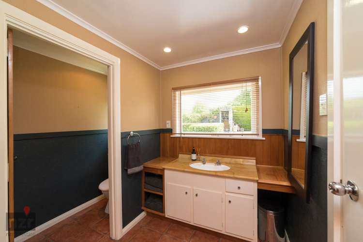 1089 Makino Road Halcombe_12