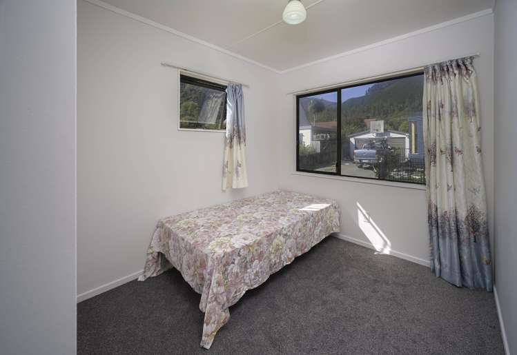 4 Silverbirch Grove The Brook_11