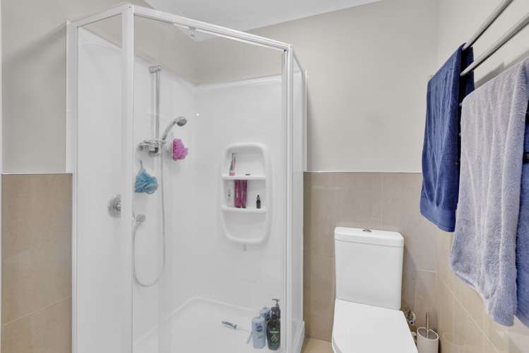 6 Fencourt Place Rototuna North_11