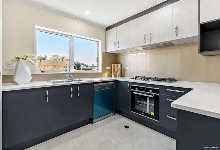 c/4 Bill Phillip place Clendon Park_7