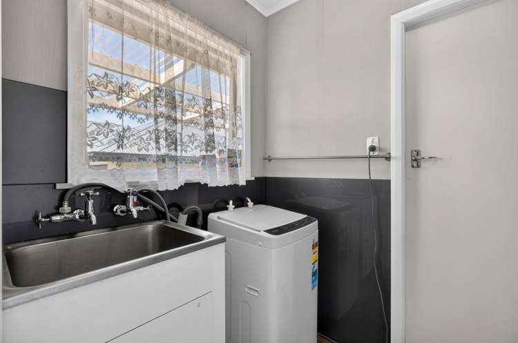 23A Sutton Street Richmond_11