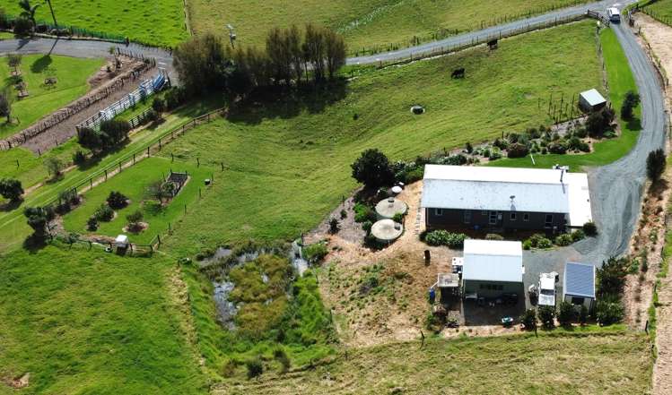 571 Shoemaker Road Waipu_25